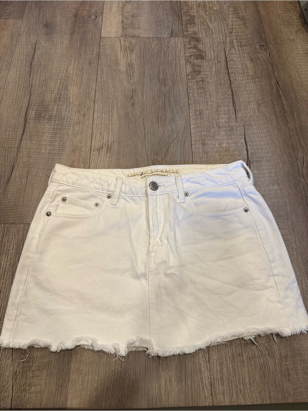 American Eagle White Frayed Hem Denim Mini Skirt